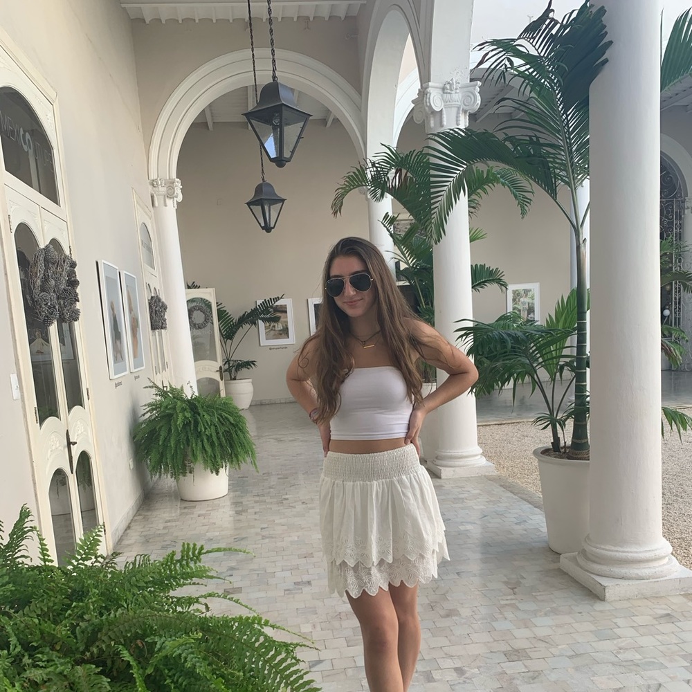 Meet your Posher, Ali